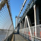 On traverse le Manhattan Bridge à pied