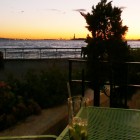 Notre dernière soirée à NYC: on vient saluer Lady Liberty au soleil couchant (et avec un Mojito)